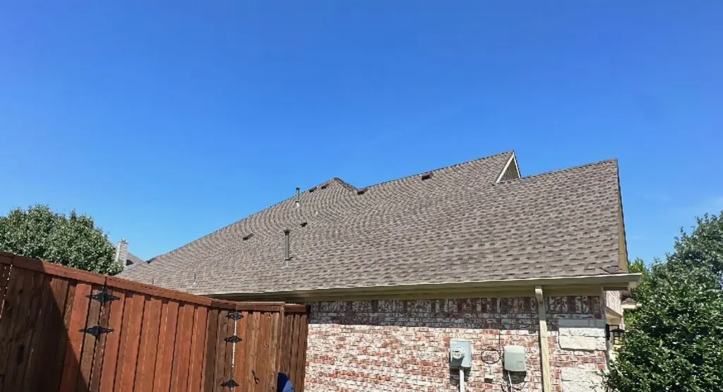 Completed roof replacement project in Crete
